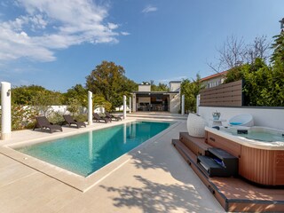 Villa Rasopasno Buitenaudio-opname 5