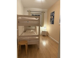 Schlafzimmer mit Hochbett