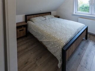 2e Schalfzimmer 1e Stock