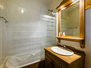 Holiday park Fontcouverte-la-Toussuire Features 17