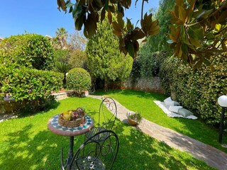 Villa Palermo Outdoor Recording 3