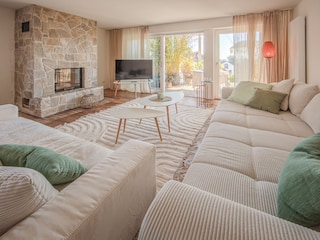 Wohnbereich mit Balkon