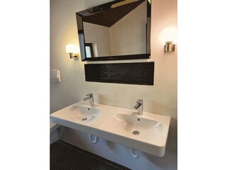 Badezimmer 1