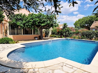 1_Poolbereich-&gt; das Haus