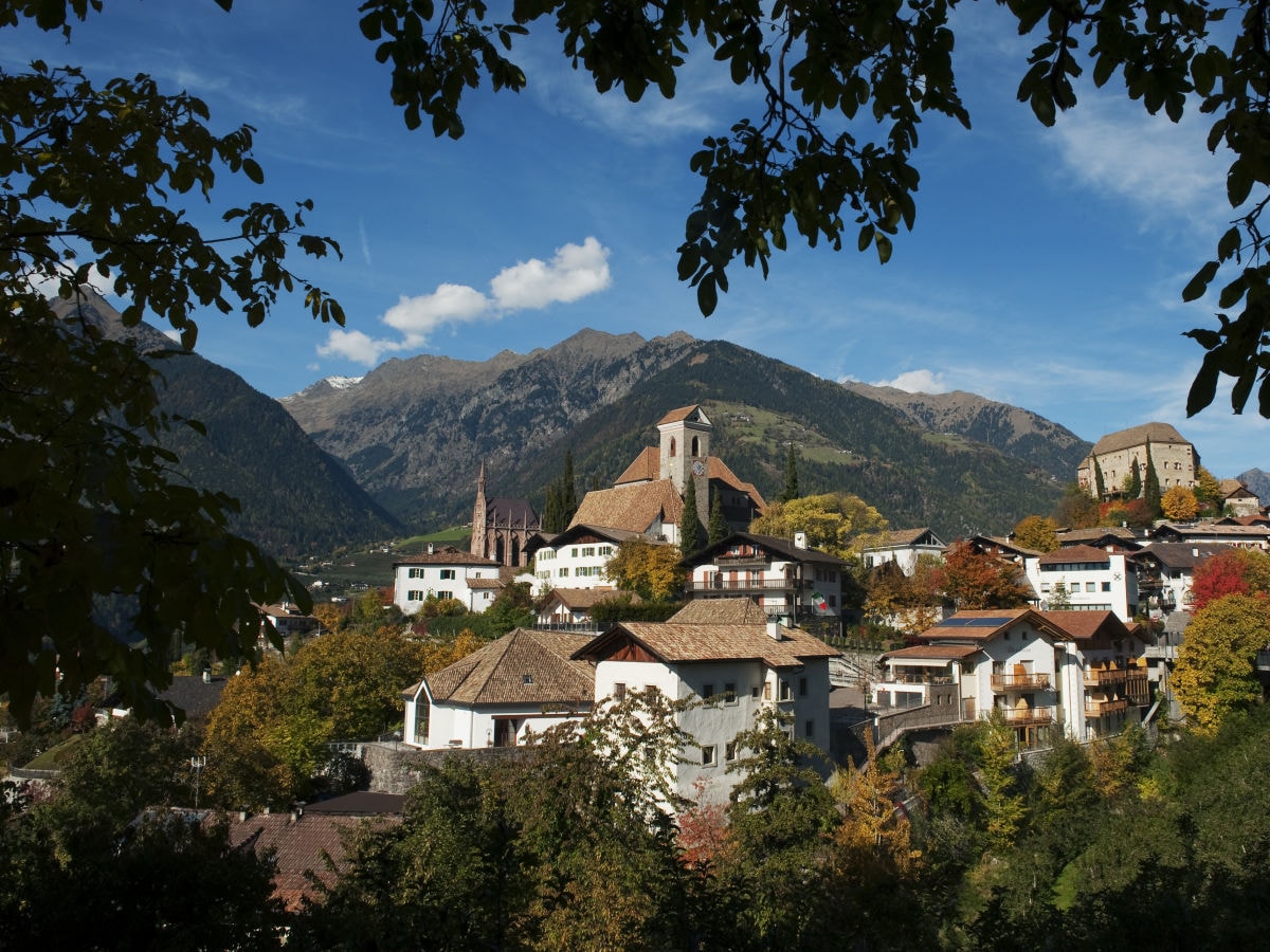 Ferienwohnung Birne | Gasserhof, Meran - Schenna - Firma ...