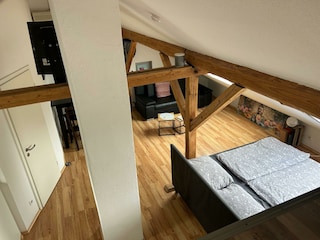 Vogelperspektive - Ausblick von der Bettnische