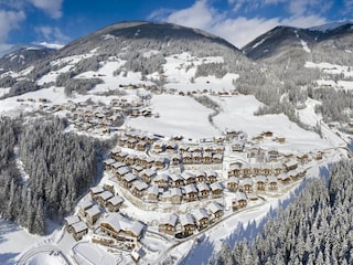 Holiday park Neukirchen am Großvenediger Environment 51