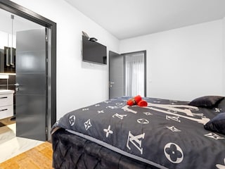 Villa Santalezi Features 11