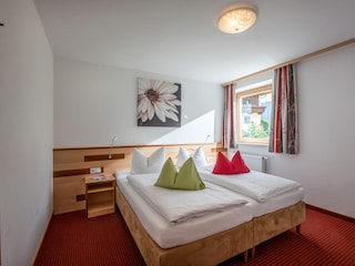 Schlafzimmer mit Einzelbetten