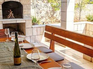 Apartment Zavalatica Features 66