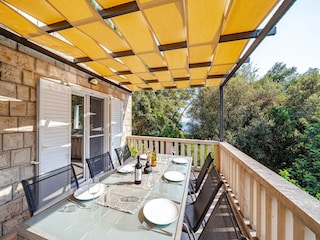 Apartment Zavalatica  83