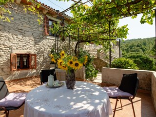 Farmhouse Sumber Outdoor Recording 5