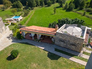 Farmhouse Sumber Outdoor Recording 3