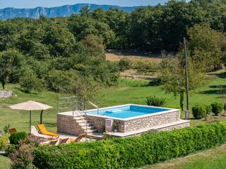 Farmhouse Sumber Outdoor Recording 7