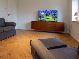 lesen, fernsehen, spielen, Musik hören