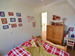 Schlafzimmer 1 (mit Doppelbett)