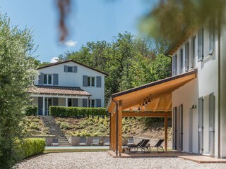 Villa Teresa - Veranda und Gartenblick