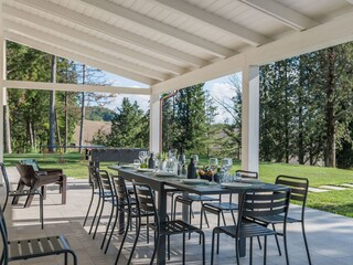 Villa Silvia - Veranda und Gartenblick