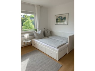 Ausziehbares Doppelbett