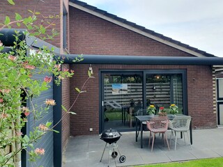 Bungalow Dirkshorn Outdoor Recording 1