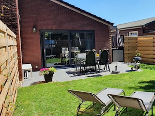 Komplett eingezäunter Garten