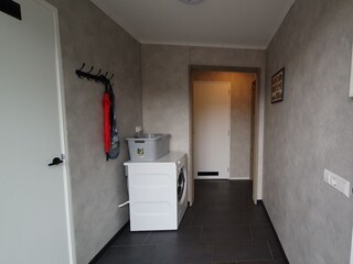 Eingang mit Waschmaschine