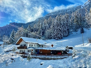 Winterwunderland bei Tag