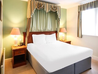 Apartment Huddersfield Features 38