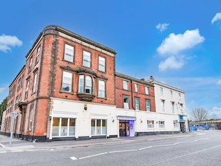 Apartment Beeston Outdoor Recording 1