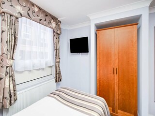 Apartment Beeston Features 17