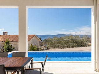 Villa Neoma – am Meer mit beheiztem Pool