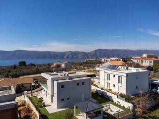 Villa Neoma – am Meer mit beheiztem Pool