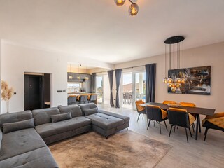 Villa Neoma – am Meer mit beheiztem Pool