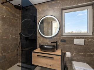 Villa Neoma – am Meer mit beheiztem Pool