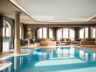 18) Schwimmbad 2
