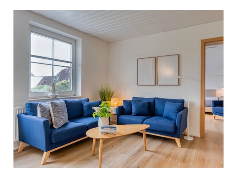 Ferienwohnung Lüttje Ginsterhaus – Käpt´n Pep