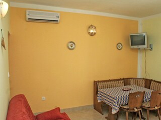 Apartment Rogoznica  8