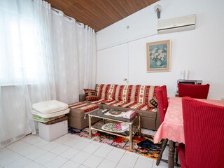 Apartment Stara Novalja  8