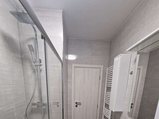 Apartment Okrug Gornji  19