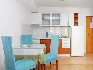 Apartment Tucepi  17