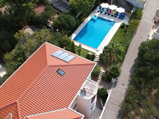 Apartment Splitska  2