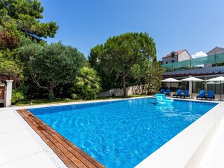 Apartment Splitska  7