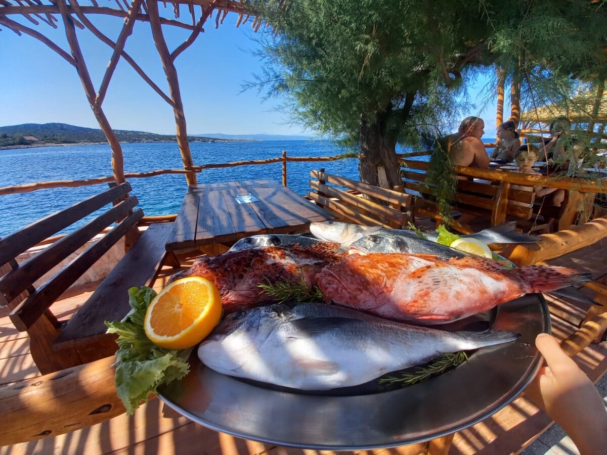 Ferienzimmer Zastražišće 22
