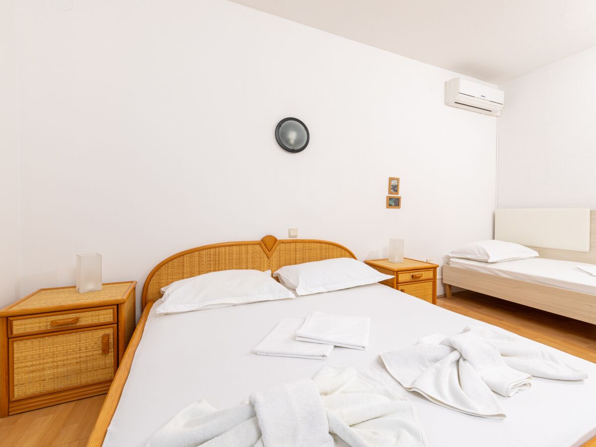 Ferienzimmer Zastražišće 44