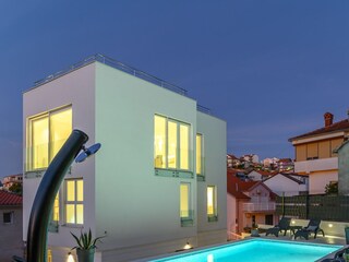 Villa Trogir  2