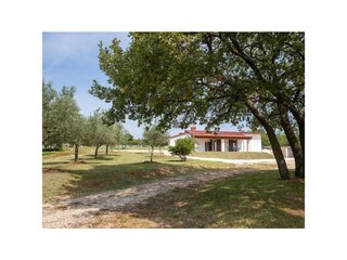 Holiday house Rovinjsko Selo  2