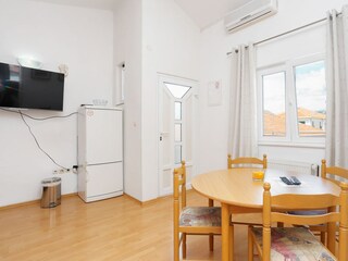 Apartment Trogir  18