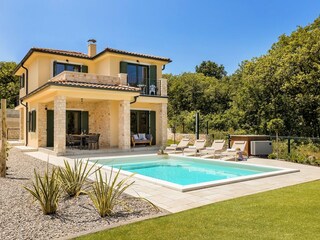 Villa Pinaza C am Meer mit beheiztem Pool