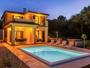 Villa Pinaza C am Meer mit beheiztem Pool