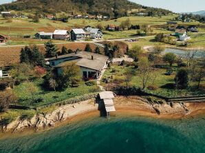 Four-bedroom house with terrace Ribarići, Gorski kotar K-24269